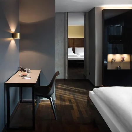 Hotel Zoe By Amano 3*