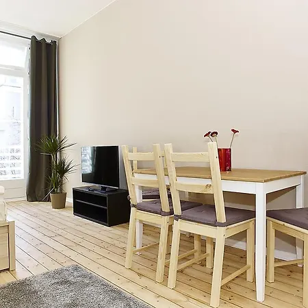 Bearlincity - Center West * Berlin