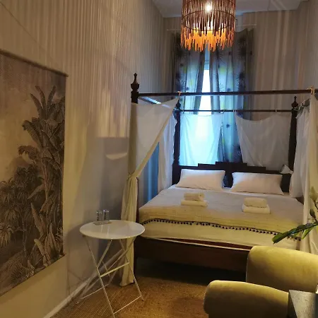 Lekkerurlaub Hostel *