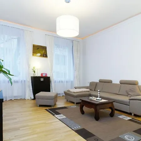 דירה Neukoelln Rixdorf ברלין