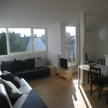 Friedrichshain Apartment *