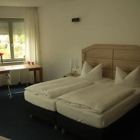 Guest house Lindenstrasse Neuenhagen bei Berlin