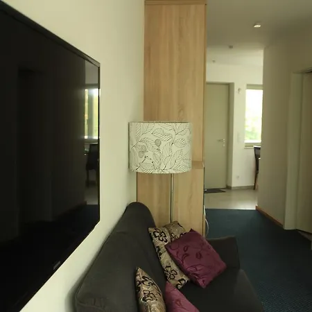 Lindenstrasse Guest house 2*