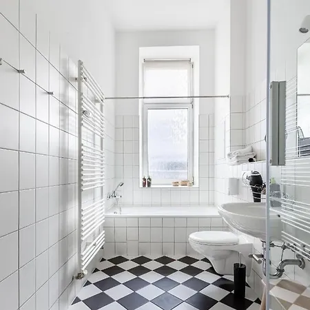 Limehome Malmoeer Strasse * Berlin