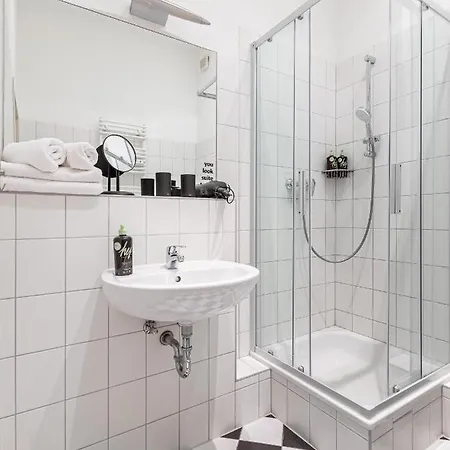 Apartment Limehome Malmoeer Strasse