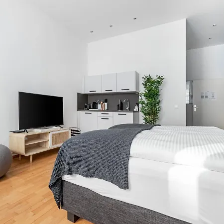 Apartment Limehome Malmoeer Strasse
