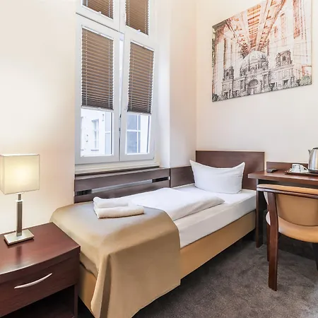 Upper Kurfuerstendamm Hotel Berlin