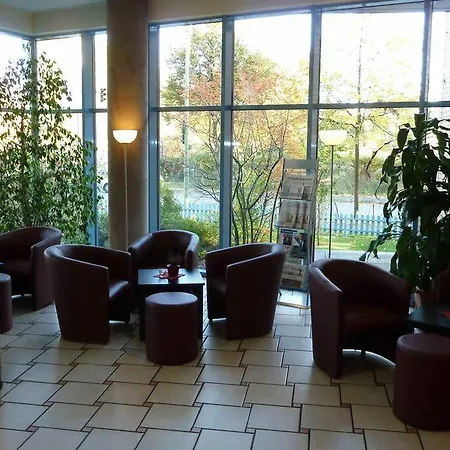 Comfort Weissensee Hotel 3*