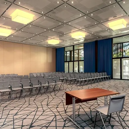 Sheraton Grand Esplanade 5*