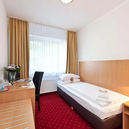 Novum Aldea Centrum Hotel 3*