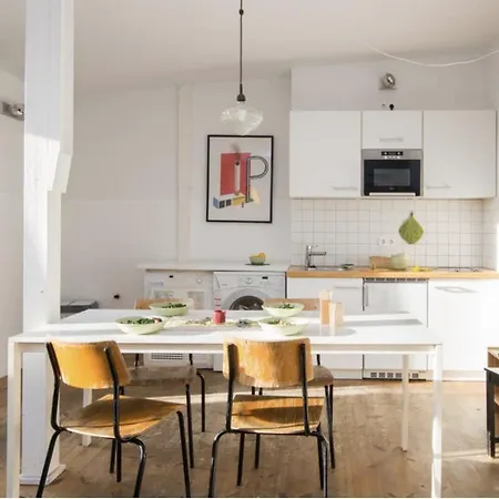 Apartament Mooeve Friedrichs Mid