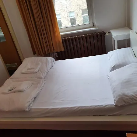 Hotel Maerkischer Hof 3*