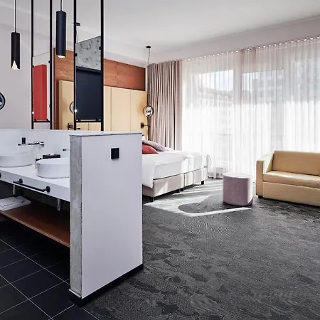Hotel Neuer Fritz 3*