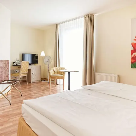 Am Schloss Koepenick By Golden Tulip 3* Berlin