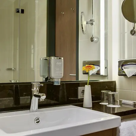 Intercityhotel Hauptbahnhof Hotel