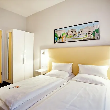 Garner - Checkpoint Charlie By Ihg Hotel