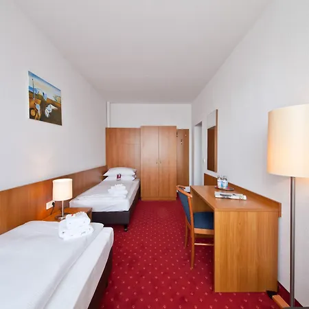 Novum Aldea Centrum 3*