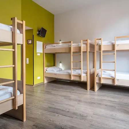 Meininger Mitte 3*