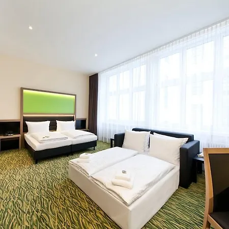 Garner - Charlottenburg, An Ihg
