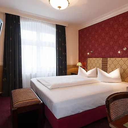 Hotel Myer's