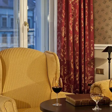 Hotel Myer's 4*