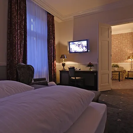 Myer's Hotel