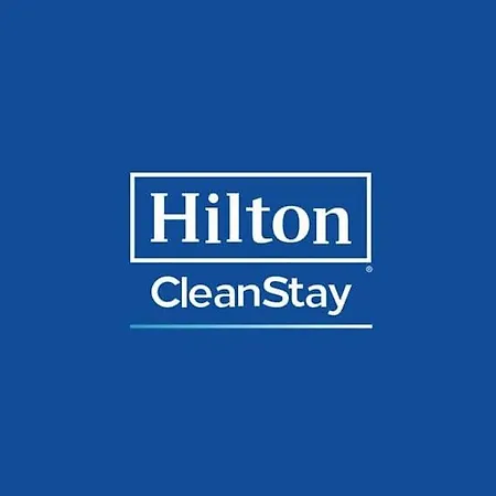 Hampton By Hilton West Hotel 3*