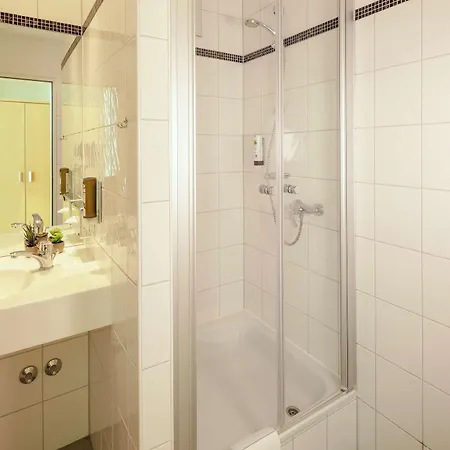Отель Airporthotel Berlin-adlershof 3*