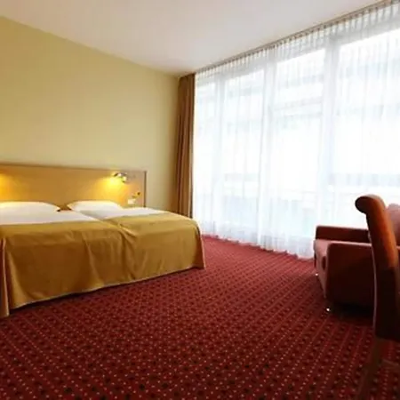 Отель Airporthotel Berlin-adlershof