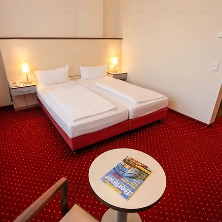 Come Kurfuerstendamm Hotel 3*