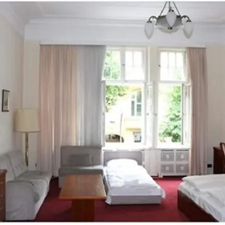 Kurfuerst Am Kurfuerstendamm Hotel Berlin