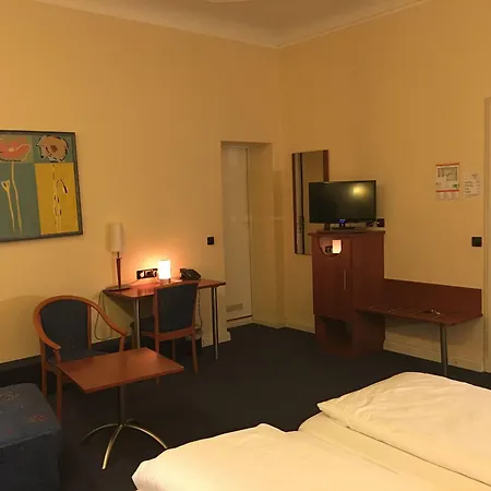 Kurfuerst Am Kurfuerstendamm 3* Berlin
