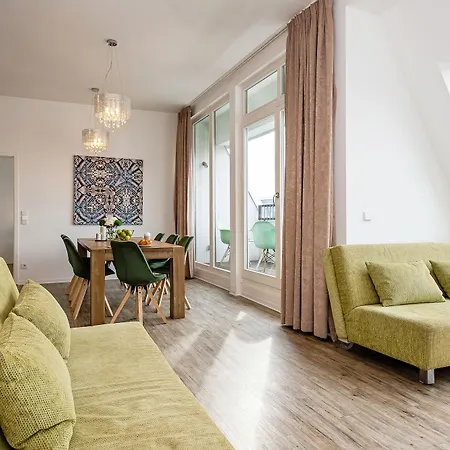 Rosenthal Aparthotel 5*