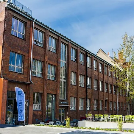 Hotel H24 Lichtenberg 3*