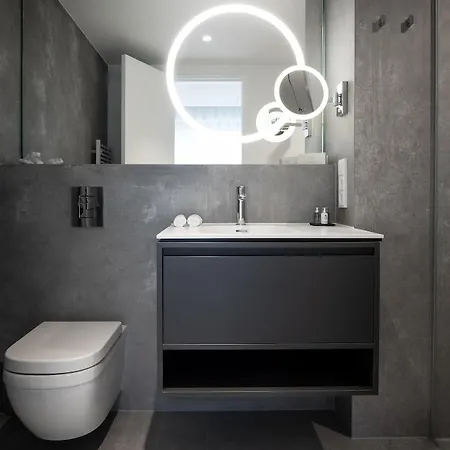 Kpm & Residences 5*