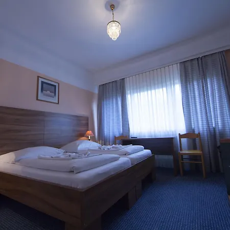 Hotel Alper Am Potsdamer Platz 3*