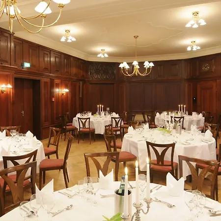 Martas Albrechtshof Hotel 3*