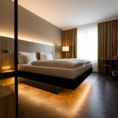 Ginn & Lounge Yorck 4*