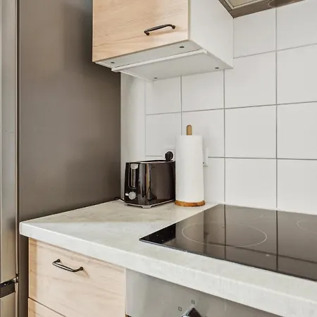 Beautiful 1 Bedroom In Charlottenburg Lejlighed *