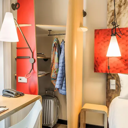 Ibis Hauptbahnhof 3*