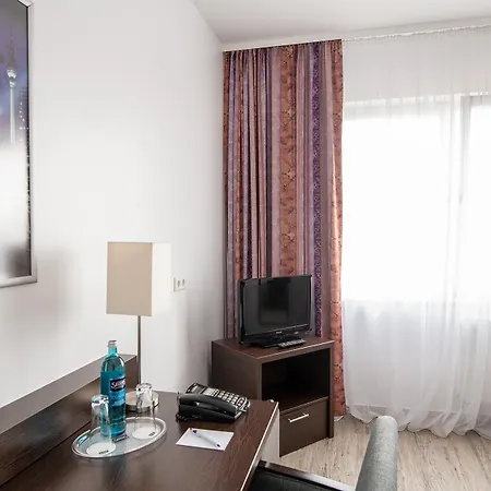 Luetzow Hotel Berlin