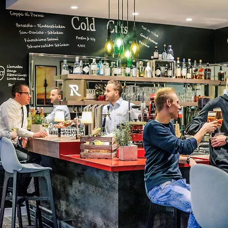 Mercure & Residenz Checkpoint Charlie 4*