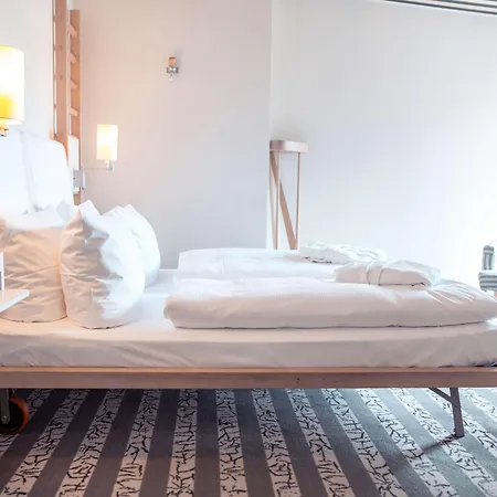 Bleibtreu By Golden Tulip Hotell