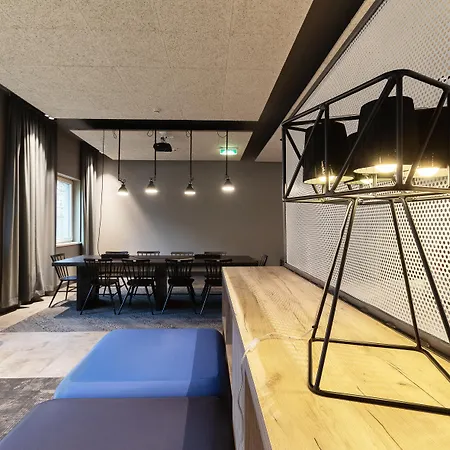 柏林中央火车站a&o经济型连锁酒店