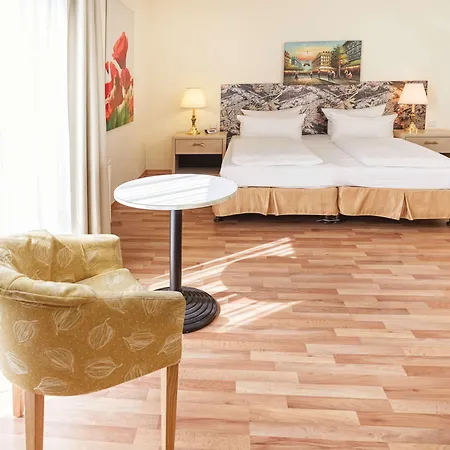 Am Schloss Koepenick By Golden Tulip 3* Berlin