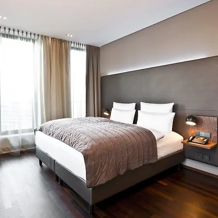 Cosmo Mitte 4*