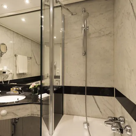 Maritim Proarte Hotel 4*