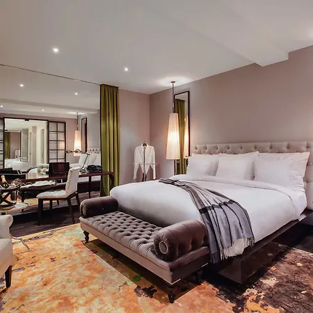 Hotel Zoo