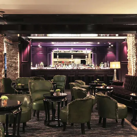 Zoo Hotel