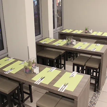 Szálloda Western Kantstrasse 4*